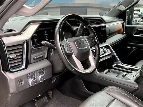 Certified 2025 GMC Sierra 3500 Denali w/ Denali Reserve Package AWD/4WD image 12
