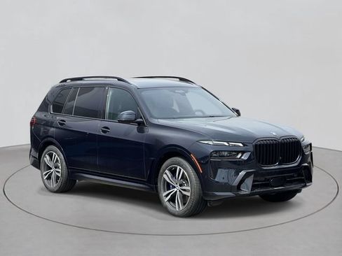 Used 2024 BMW X7 xDrive40i w/ Executive Package AWD/4WD image 6