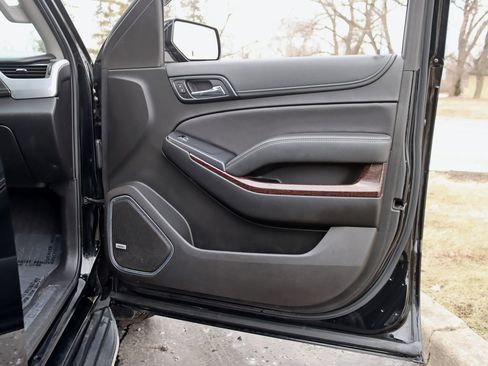 Used 2019 GMC Yukon SLT image 35