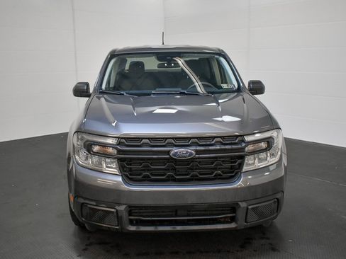 Used 2023 Ford Maverick XL image 2