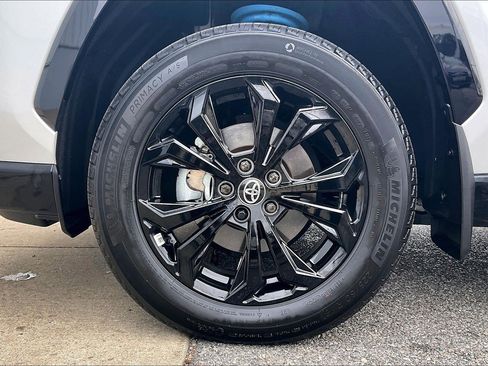 Used 2025 Toyota RAV4 XSE image 11