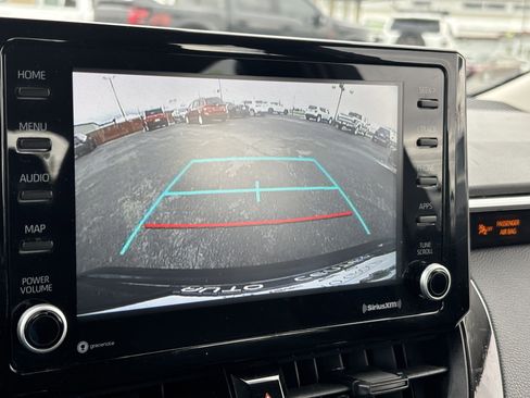 Used 2022 Toyota Corolla LE image 30