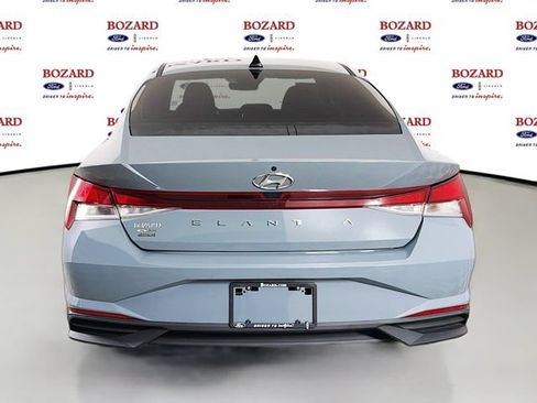 Used 2023 Hyundai Elantra SEL w/ Cargo Package FWD image 7