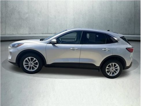 Used 2020 Ford Escape SE AWD/4WD image 2
