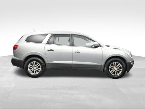 Used 2008 Buick Enclave CX w/ Driver Confidence Package FWD image 6