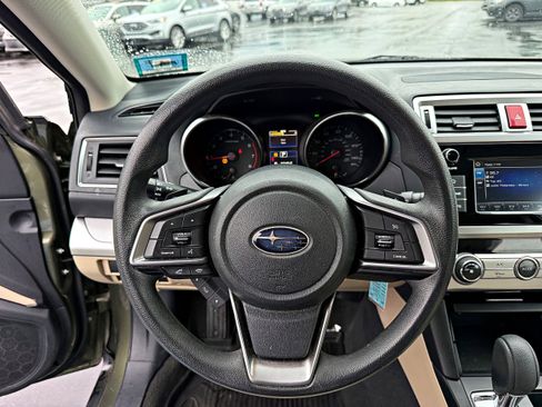 Used 2018 Subaru Outback 2.5i AWD/4WD image 14