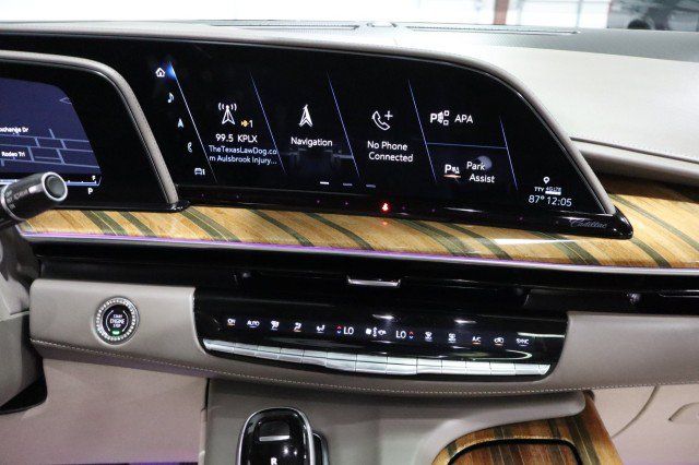Used 2021 Cadillac Escalade Sport Platinum RWD image 77