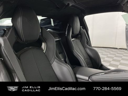 Used 2022 Chevrolet Corvette Stingray Premium Cpe w/ Engine Appearance Package image 26