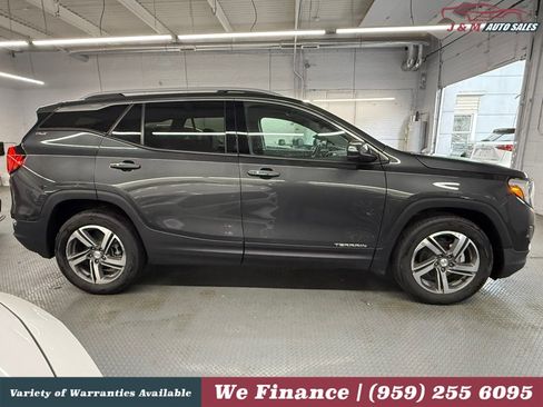 Used 2020 GMC Terrain SLT w/ Preferred Package AWD/4WD image 6