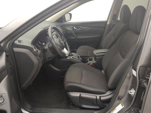 Used 2019 Nissan Rogue S w/ Special Edition Package image 17