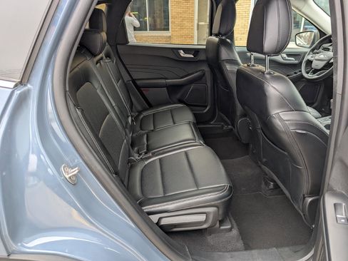 Used 2024 Ford Escape Platinum image 16