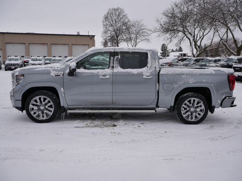 Used 2024 GMC Sierra 1500 Denali image 5