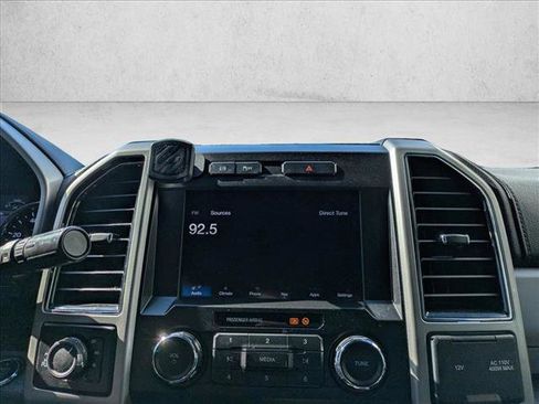 Used 2019 Ford F250 Lariat w/ Lariat Ultimate Package image 13