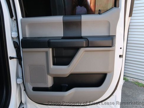 Used 2019 Ford F250 XL w/ Power Equipment Group AWD/4WD image 21