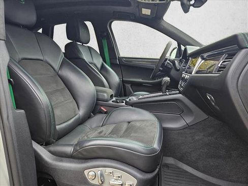 Used 2022 Porsche Macan GTS image 22