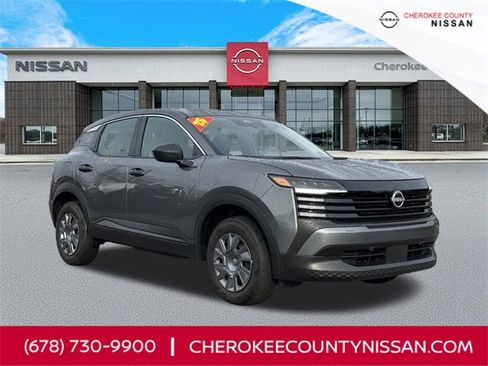 Certified 2025 Nissan Kicks S image 1