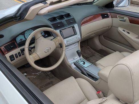 Used 2006 Toyota Solara SLE image 34