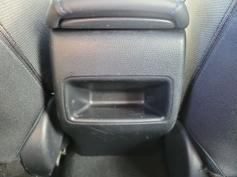 Used 2020 Toyota Corolla SE image 13