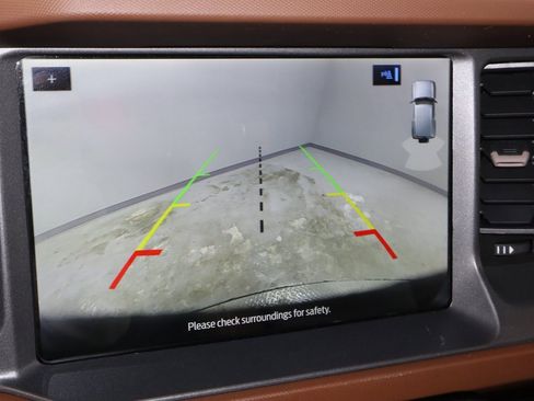 Certified 2024 Ford Bronco Outer Banks image 3