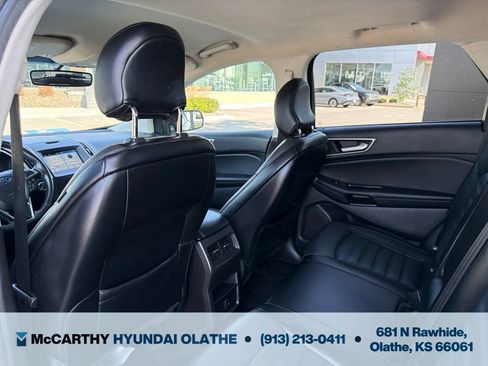 Used 2017 Ford Edge SEL w/ Equipment Group 201A FWD image 19