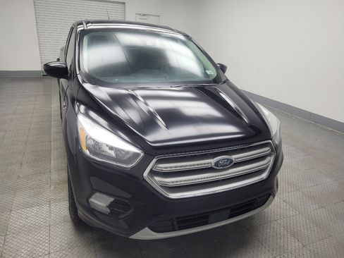 Used 2019 Ford Escape SE image 14