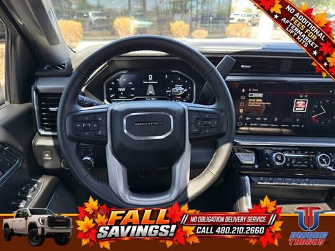 Used 2024 GMC Sierra 3500 Denali w/ Denali Reserve Package AWD/4WD image 34