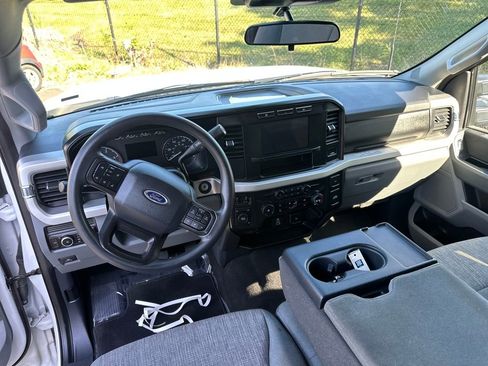 Used 2024 Ford F250 XLT image 30