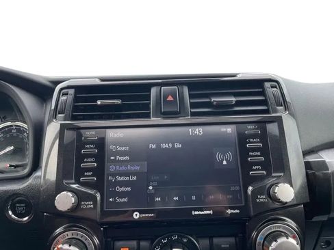 Used 2021 Toyota 4Runner Venture w/ Moonroof Package AWD/4WD image 22