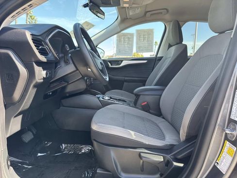 Certified 2022 Ford Escape SE image 20