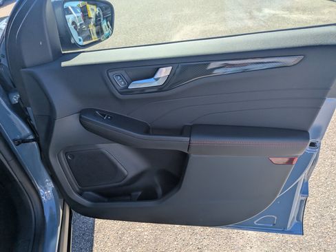 New 2026 Ford Escape ST-Line w/ Tech Pack #1 image 31