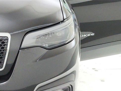 Used 2022 Jeep Cherokee Latitude Lux image 17