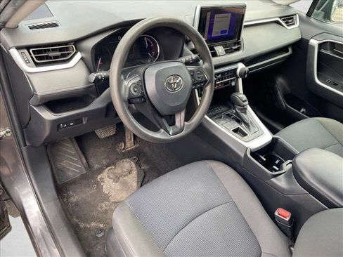 Used 2024 Toyota RAV4 LE AWD/4WD image 13