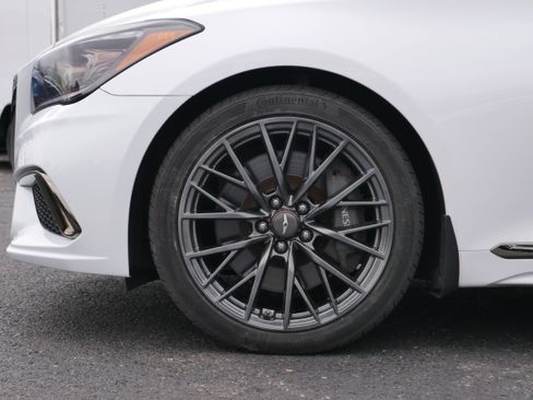 Used 2019 Genesis G80 3.3T Sport image 11