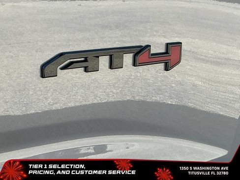 New 2026 GMC Terrain AT4 w/ LPO, Black Badging Package AWD/4WD image 21