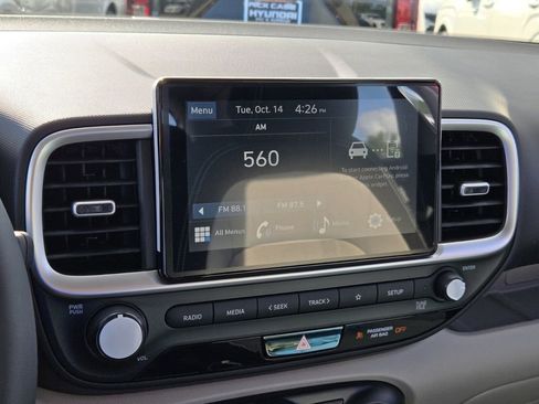Used 2026 Hyundai Venue SEL image 10