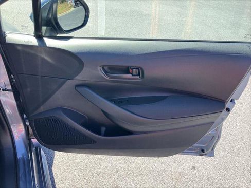 Certified 2025 Toyota Corolla LE image 29