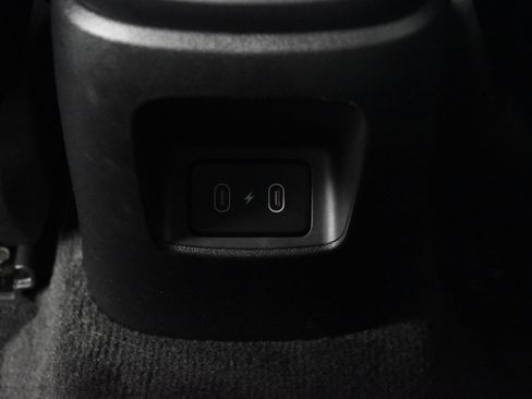 Used 2025 Hyundai Elantra SEL image 20