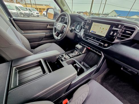 Used 2024 Toyota Tundra SR5 image 9