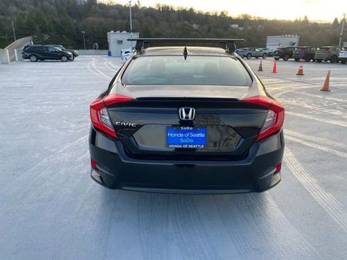 Used 2018 Honda Civic EX-T image 7