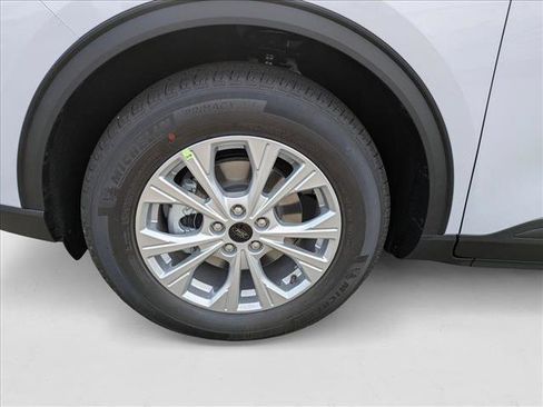 New 2025 Ford Escape Active w/ Cold Weather Package image 10