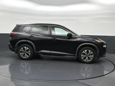 Used 2022 Nissan Rogue SV w/ SV Premium Package FWD image 7
