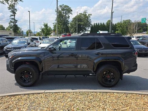 Used 2025 Toyota 4Runner TRD Pro AWD/4WD image 7
