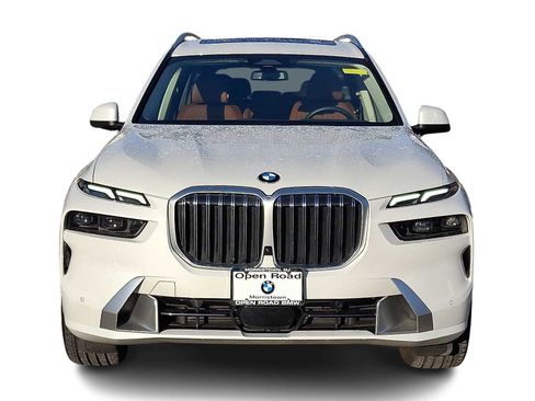 Certified 2023 BMW X7 xDrive40i w/ Executive Package image 2