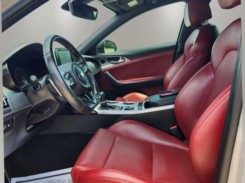 Used 2021 Kia Stinger GT RWD image 11
