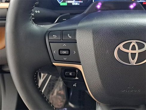 Used 2025 Toyota Crown Signia image 25