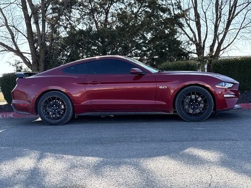 Used 2020 Ford Mustang GT image 2