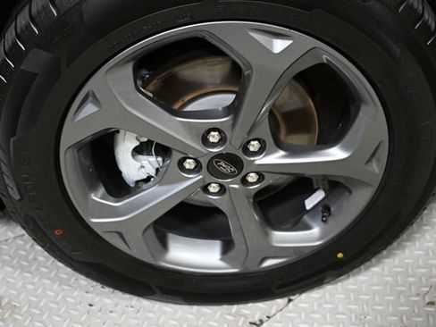 Used 2025 Ford Escape ST-Line Select AWD/4WD image 18