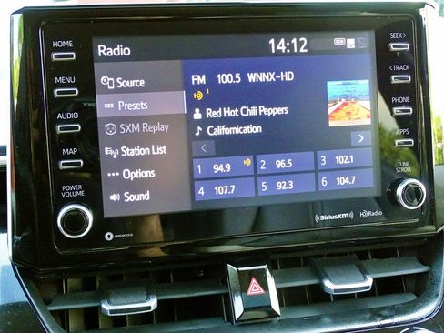 Used 2022 Toyota Corolla XLE FWD image 47