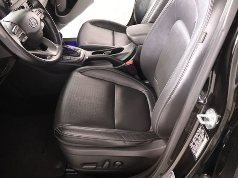 Used 2021 Hyundai Kona Ultimate image 11