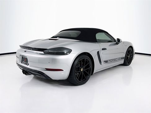 Used 2024 Porsche 718 Boxster Style Edition image 9